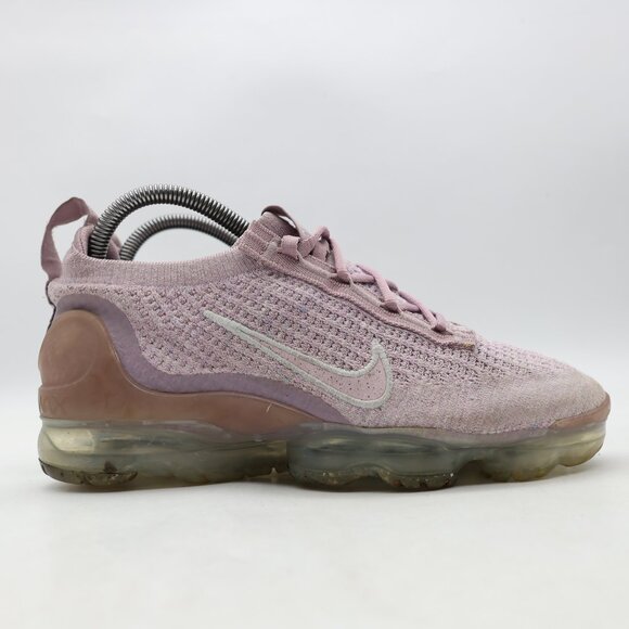 Nike Shoes - Nike Air VaporMax 2021 Flyknit Shoes Women's Size 7.5 Purple Sneakers DC9454-500